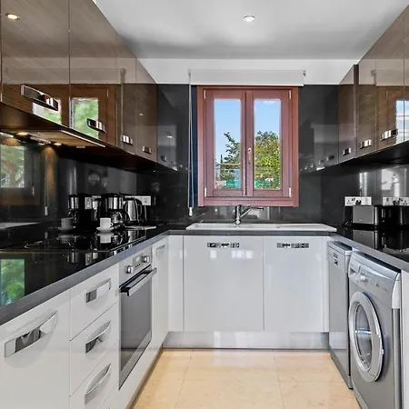 Modern Ap02 - Zodia With Private Garden, Aphrodite Hills