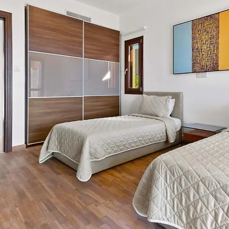 Modern Ap02 - Zodia With Private Garden, Aphrodite Hills Appartement Kouklia