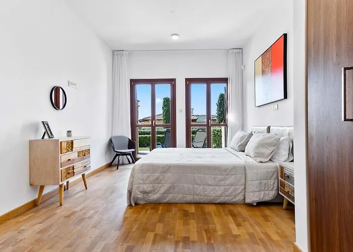 Modern Ap02 - Zodia With Private Garden, Aphrodite Hills