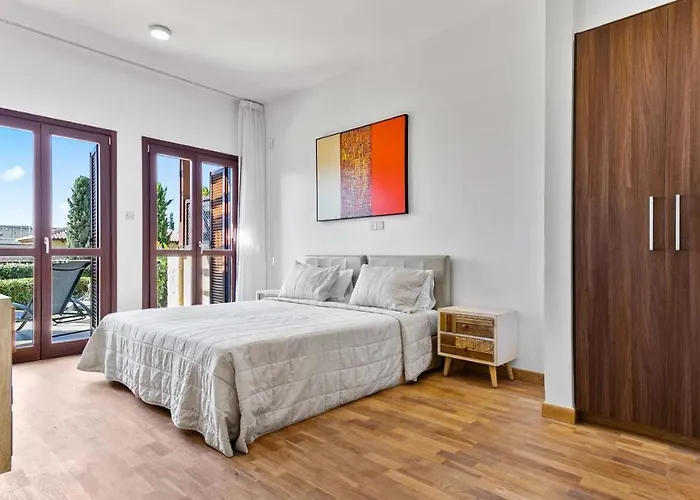 Modern Ap02 - Zodia With Private Garden, Aphrodite Hills *